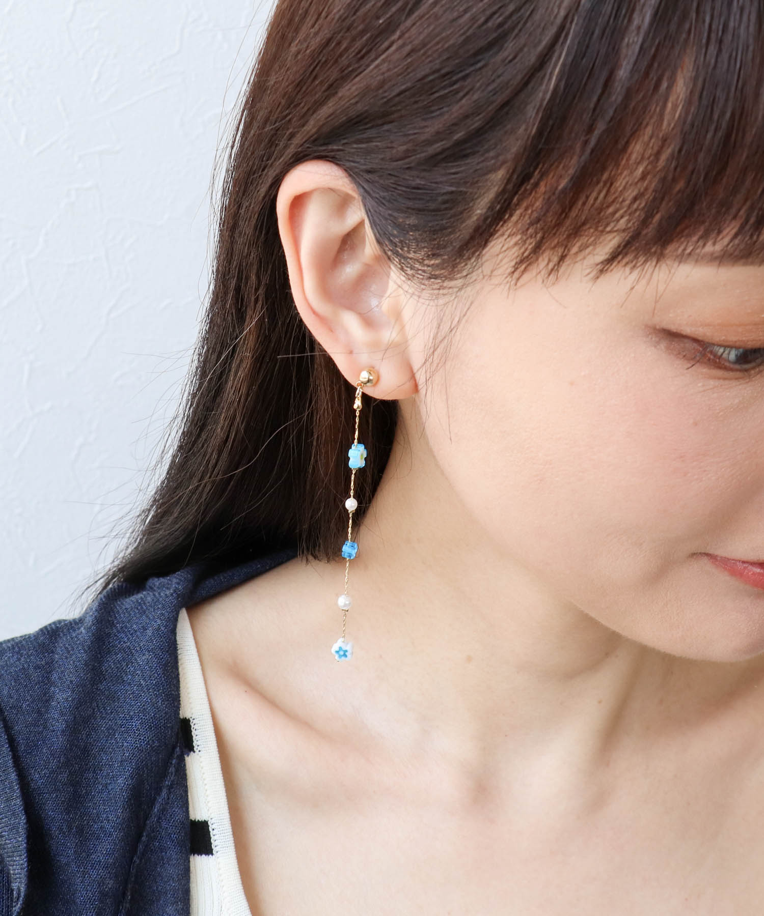 フラワービーズロングピアス