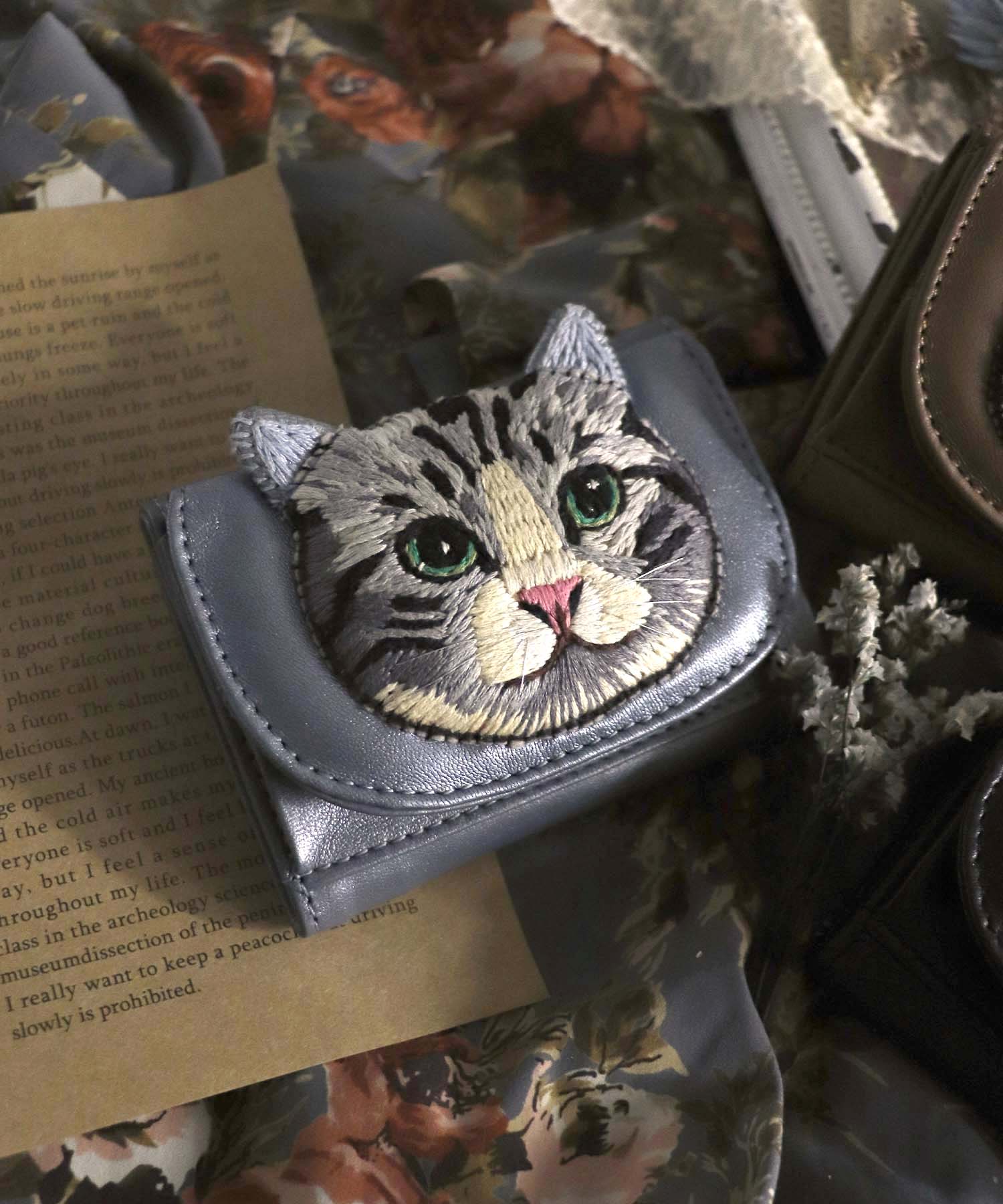 ＜一部店舗・WEB限定＞【tamaoworld】Leather mini catwallet