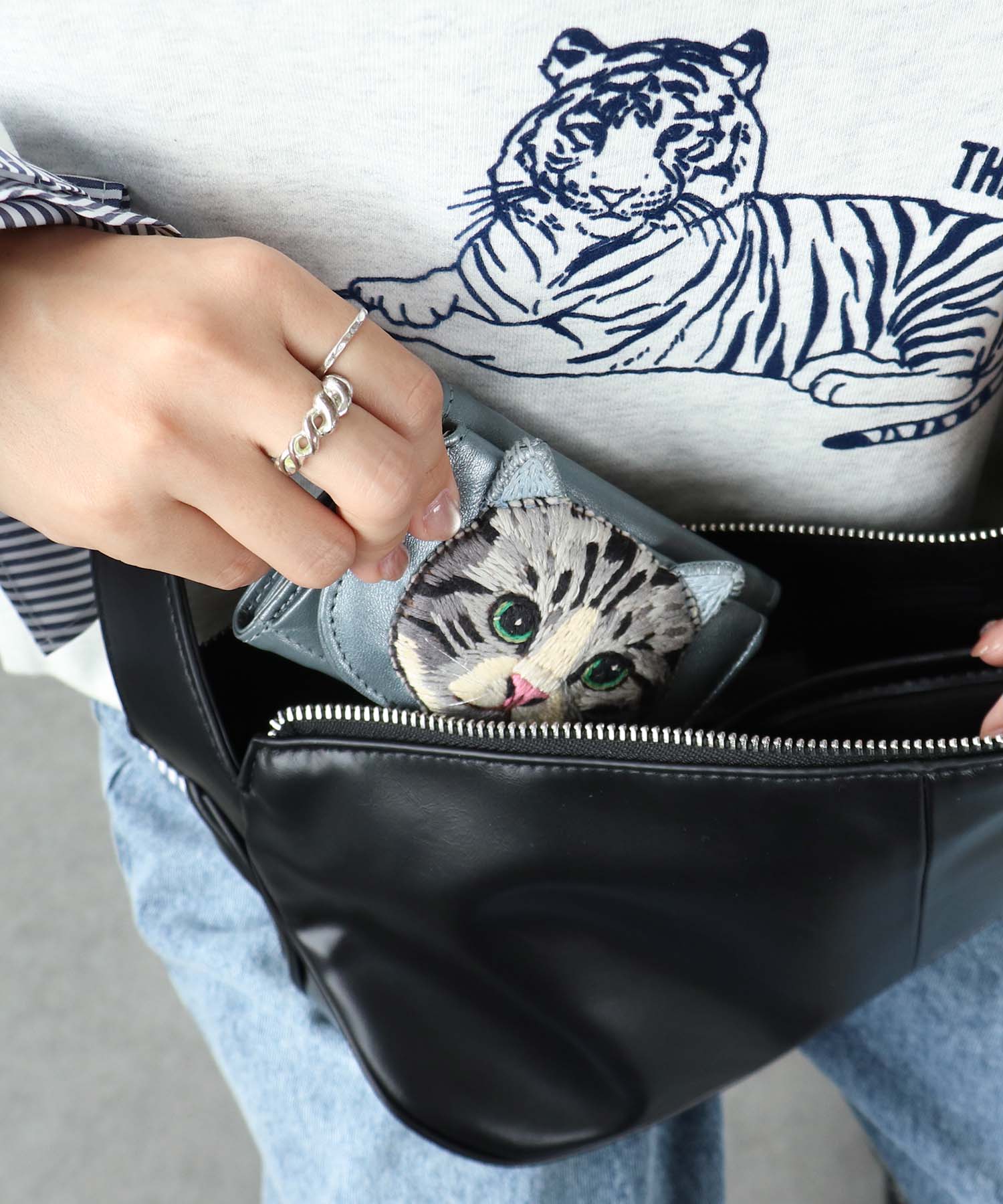 ＜一部店舗・WEB限定＞【tamaoworld】Leather mini catwallet