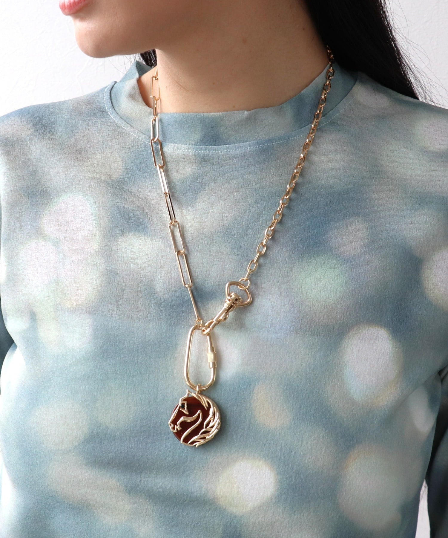 ホースプレートカラビナネックレス