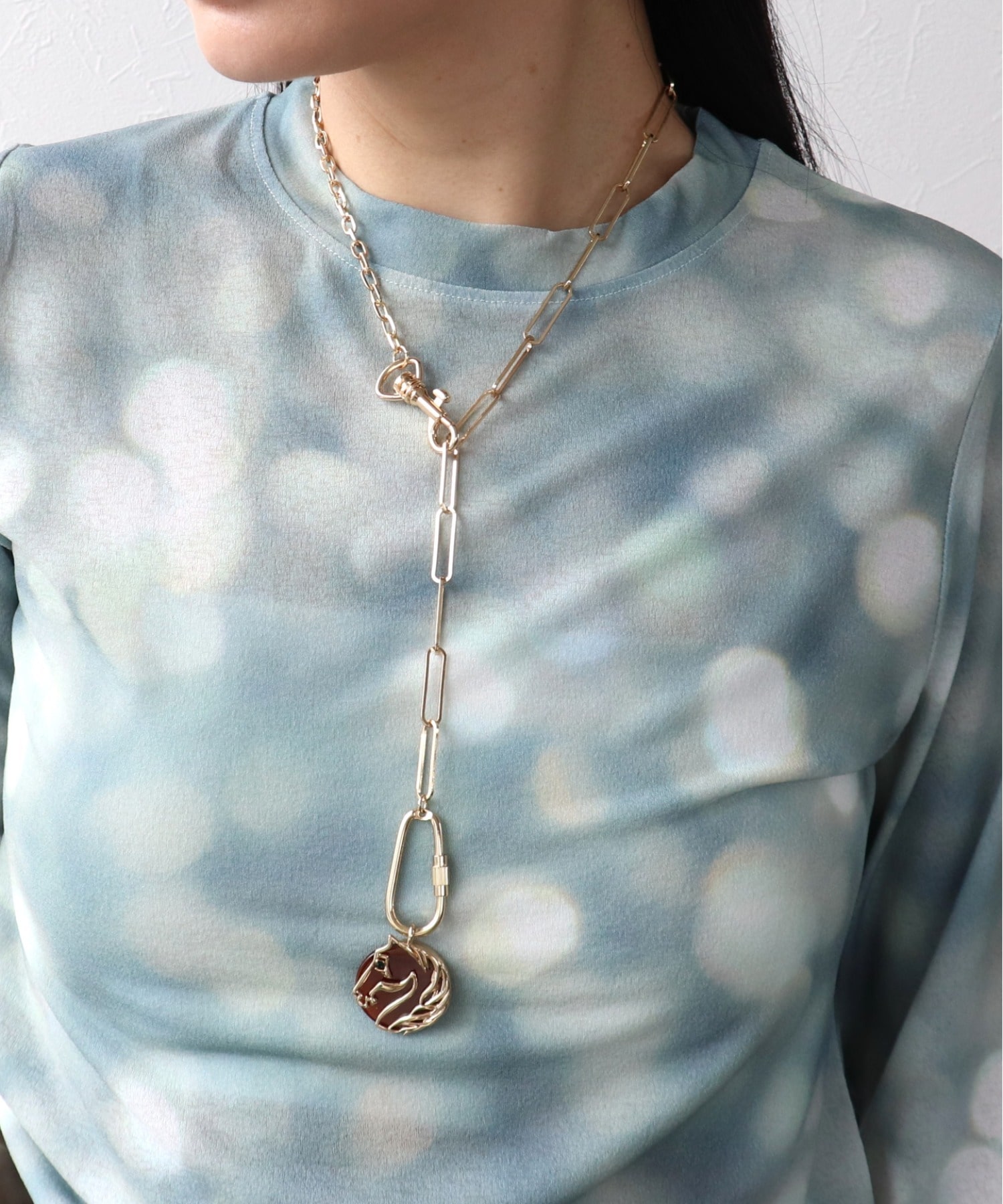 ホースプレートカラビナネックレス