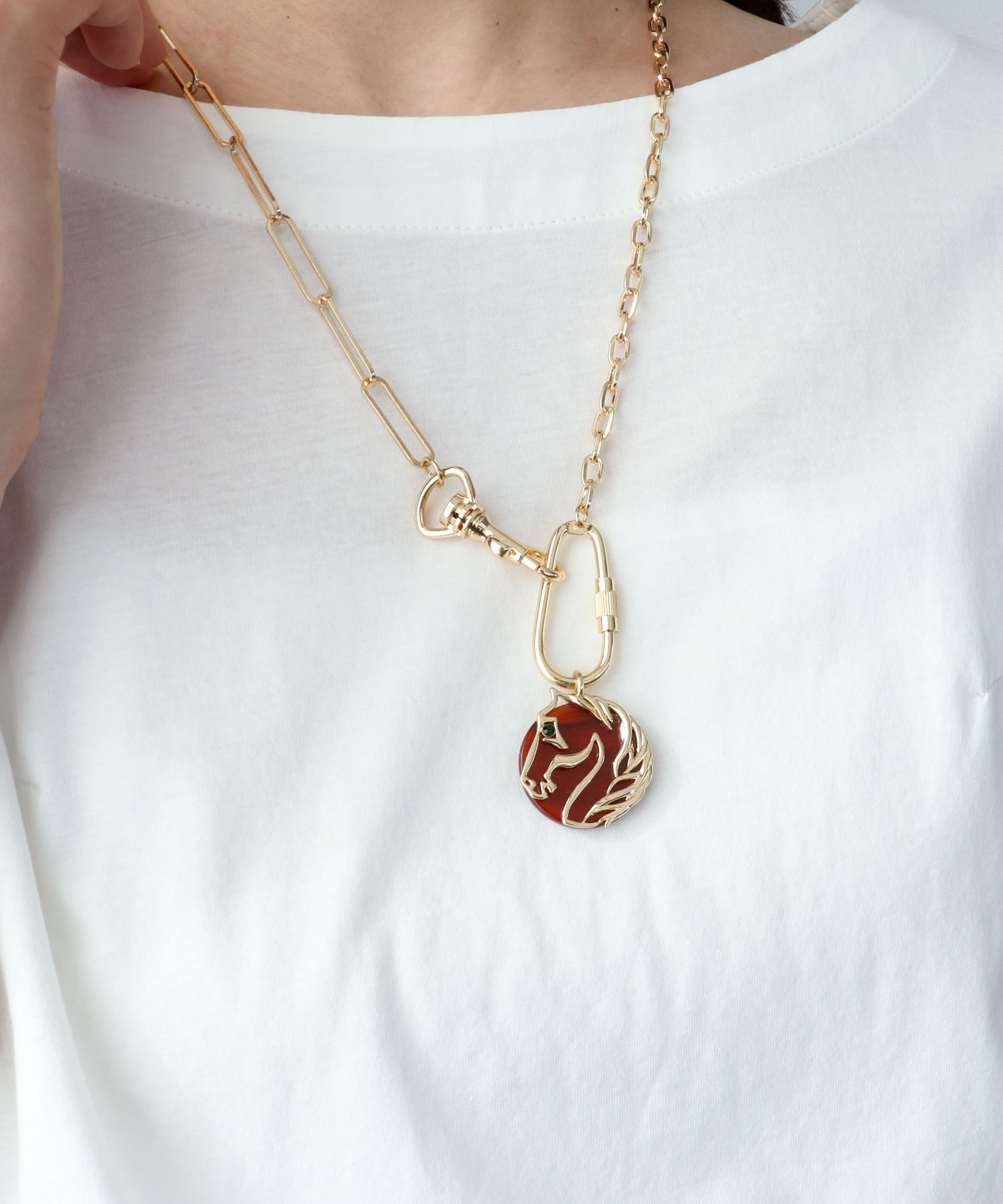 ホースプレートカラビナネックレス