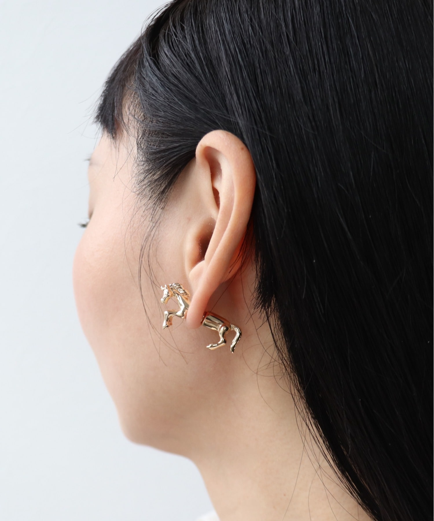 ホースキャッチピアス