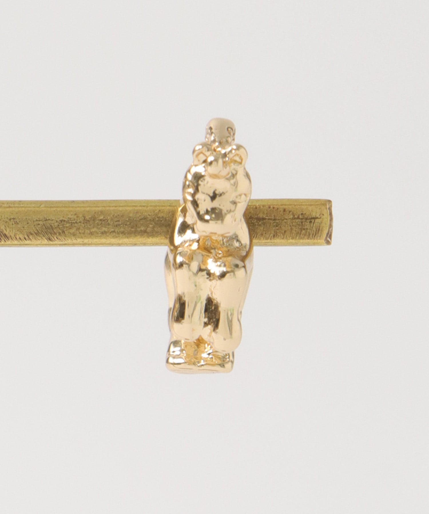 ホースキャッチピアス