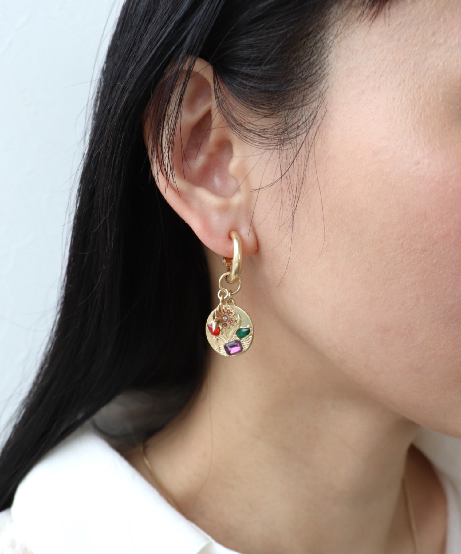 フラワーコインチャームイヤリング