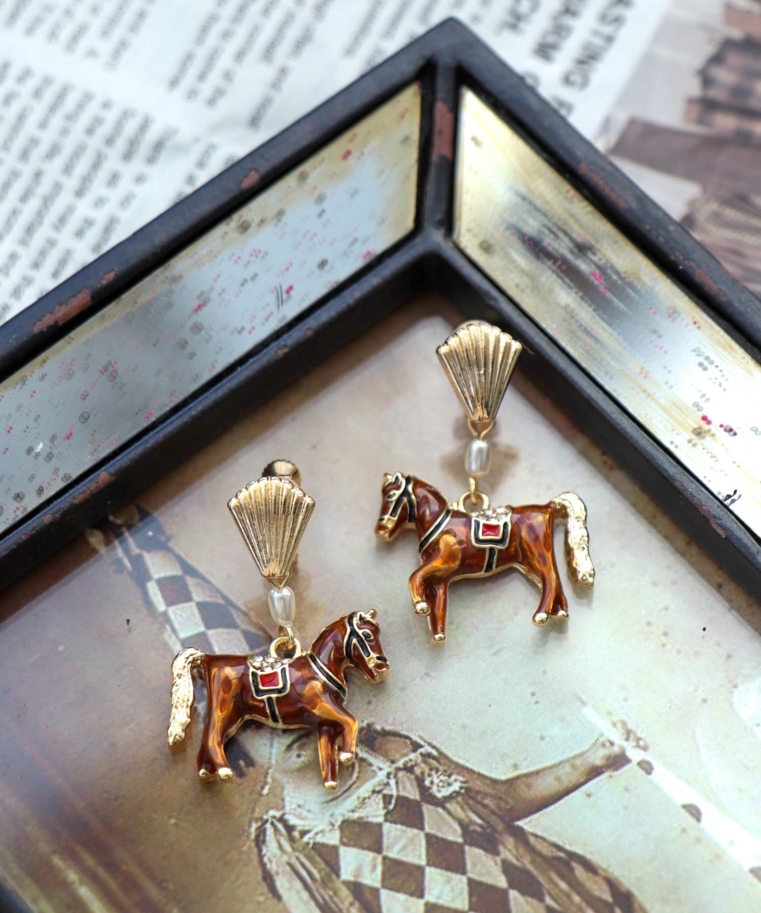 エポ馬イヤリング