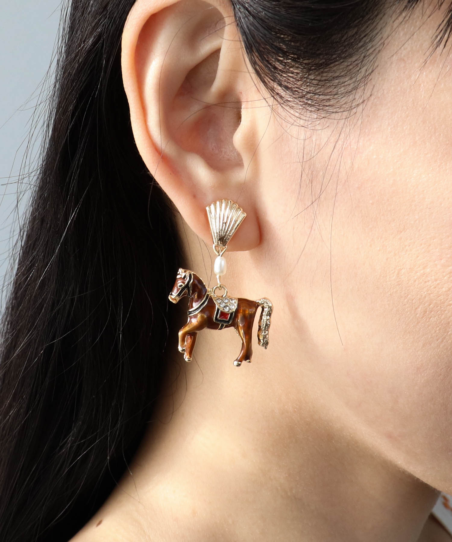 エポ馬イヤリング