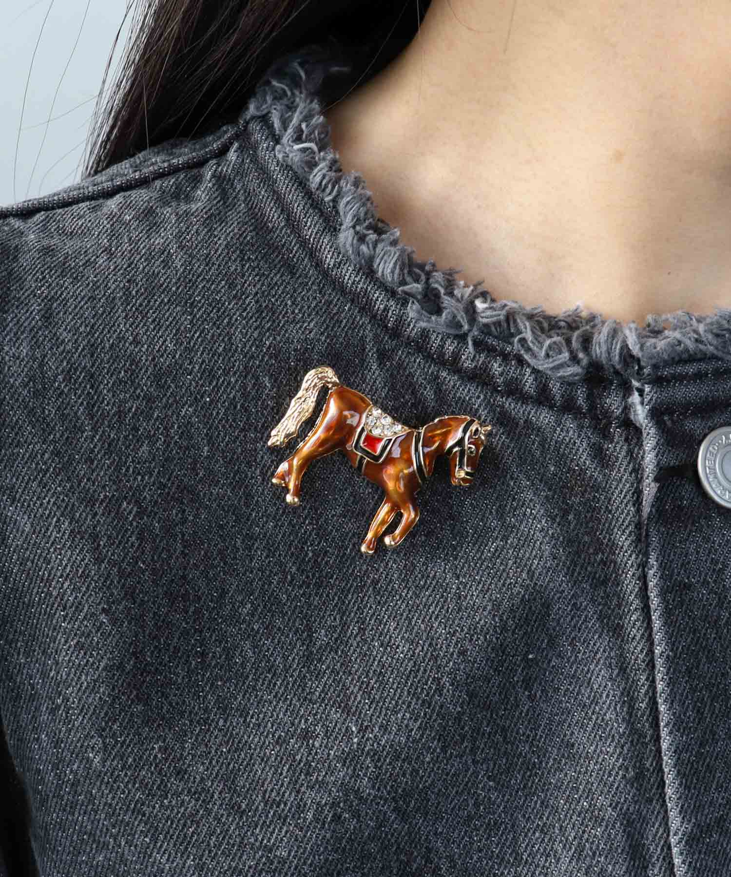 エポ馬ブローチ