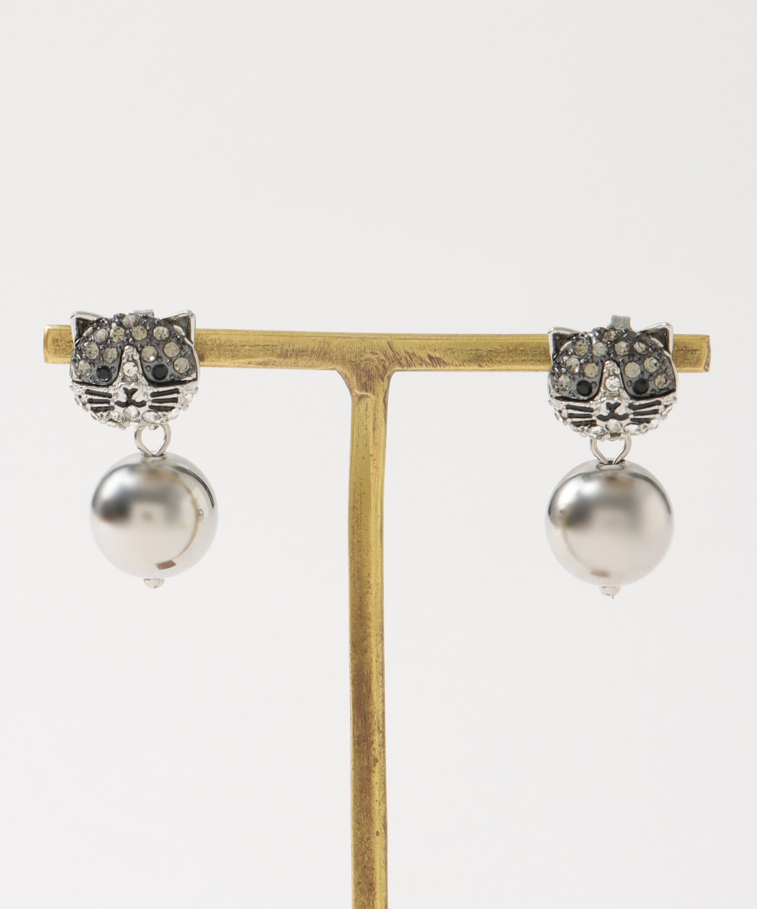 アニマルピアス