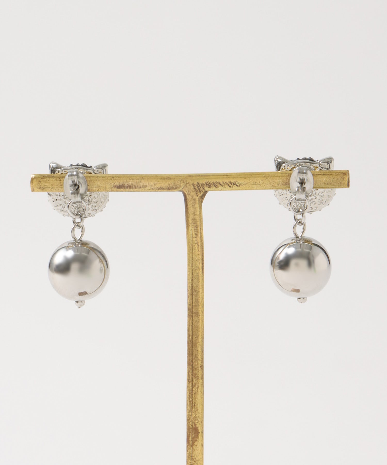 アニマルピアス