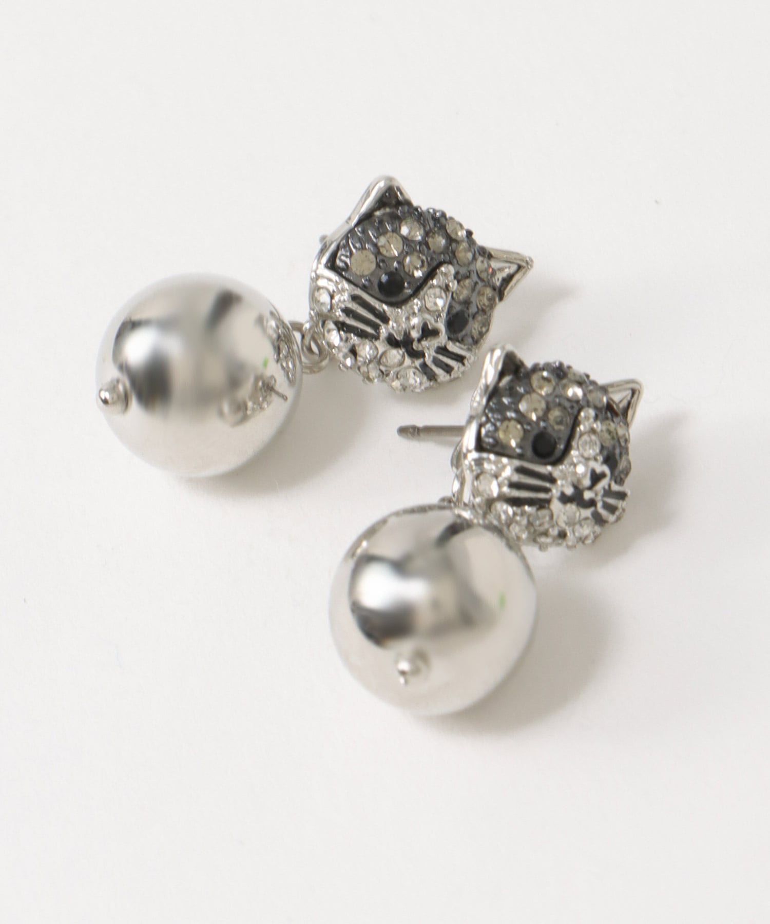 アニマルピアス