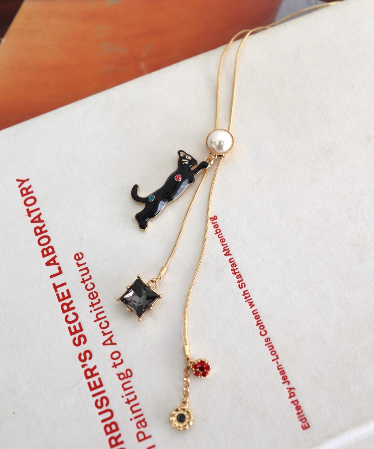 エポ猫スライドネックレス