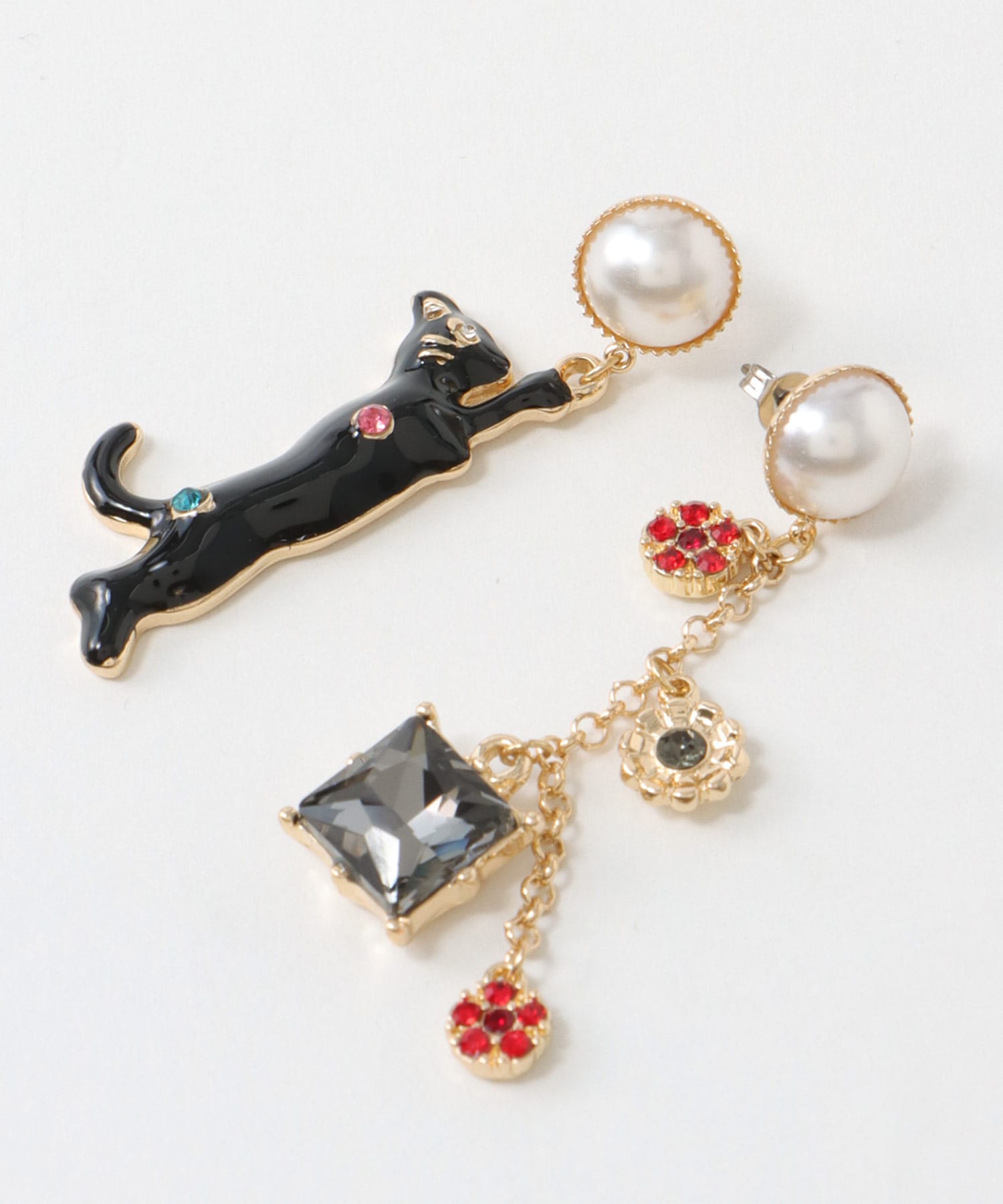 エポ猫アシメピアス