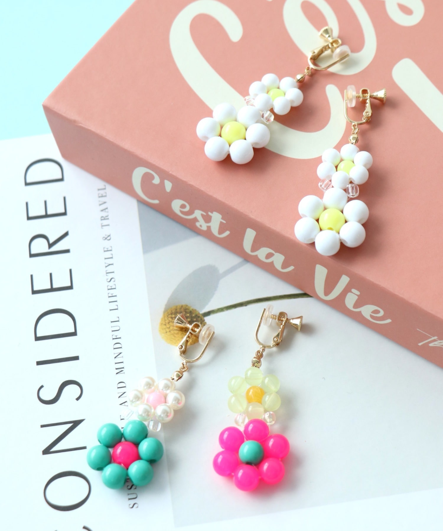 フラワービーズイヤリング