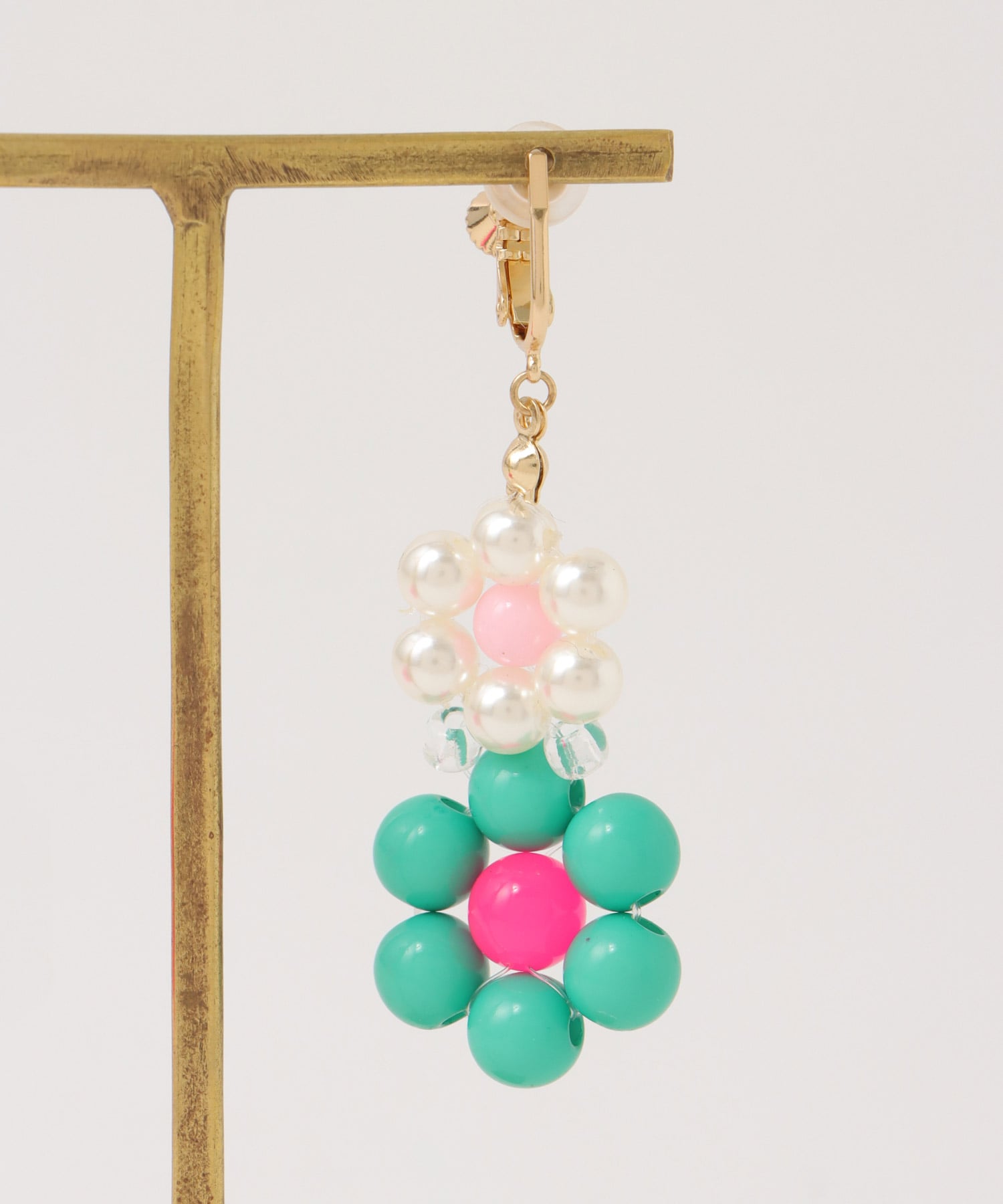 フラワービーズイヤリング