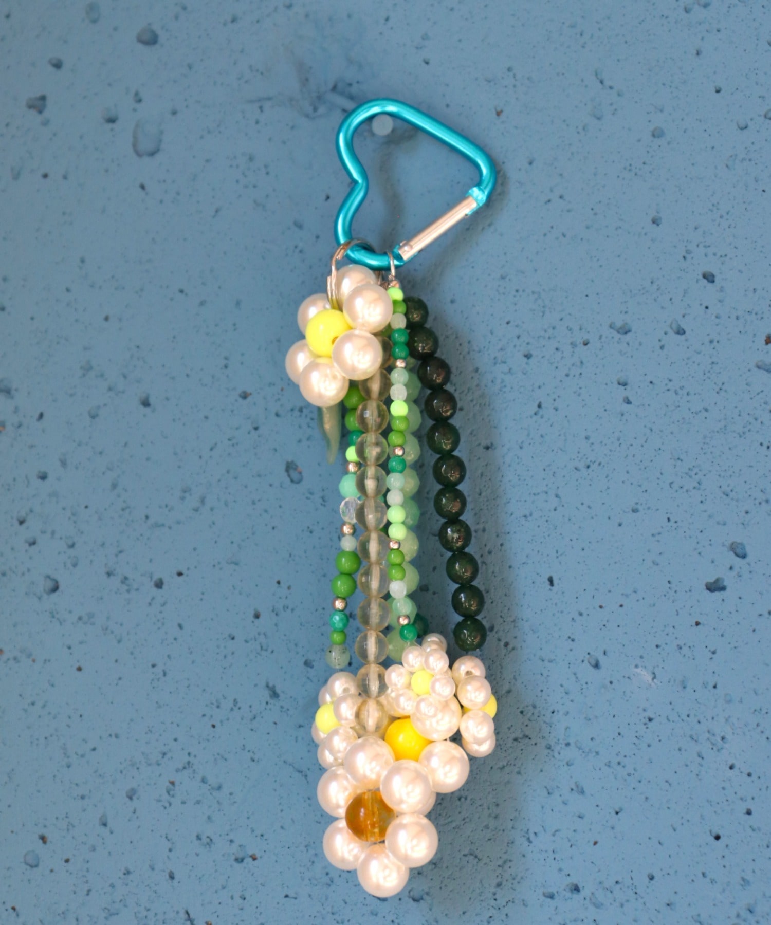 フラワービーズチャーム