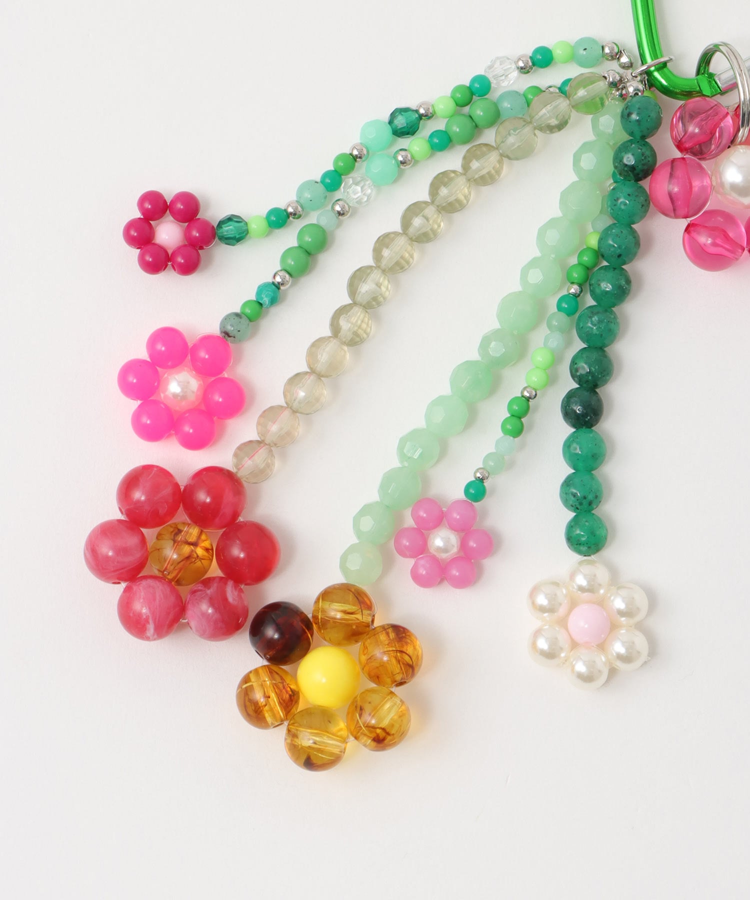 フラワービーズチャーム