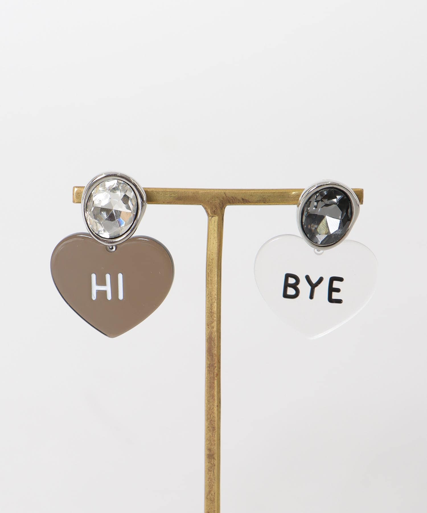 Hi/BYEクリアハートピアス