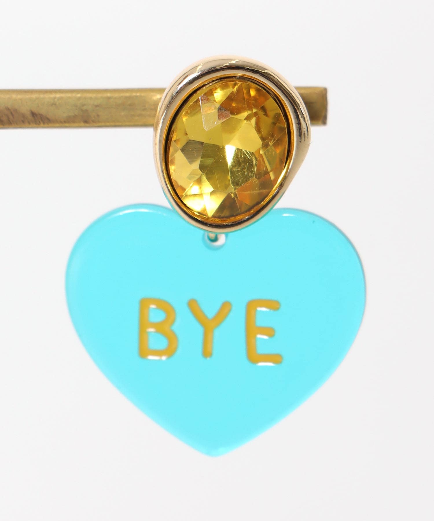 Hi/BYEクリアハートピアス