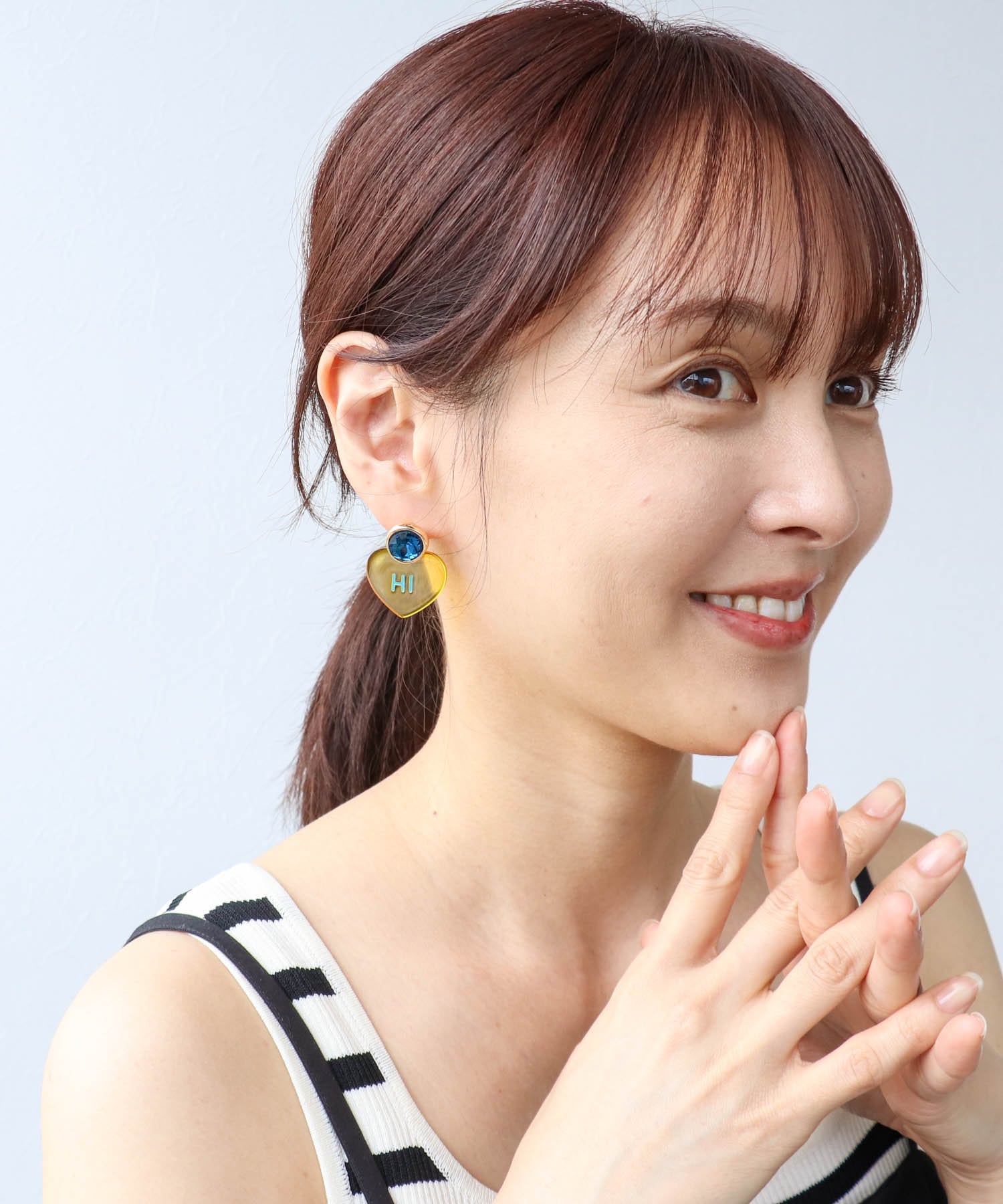 Hi/BYEクリアハートイヤリング