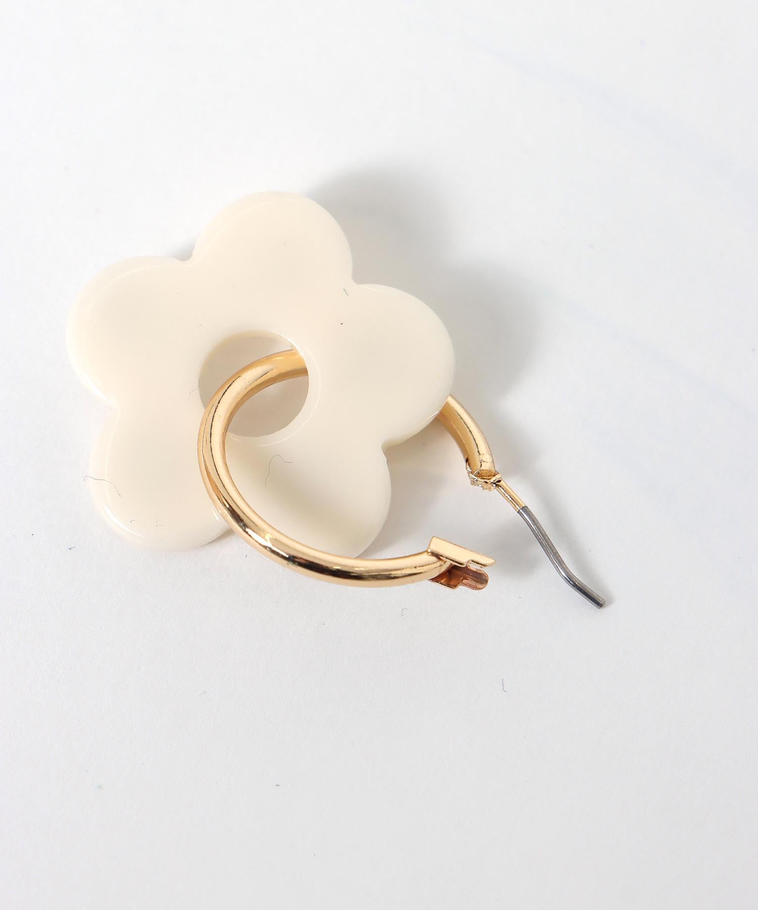 マルチビジュアクリルフラワーピアス