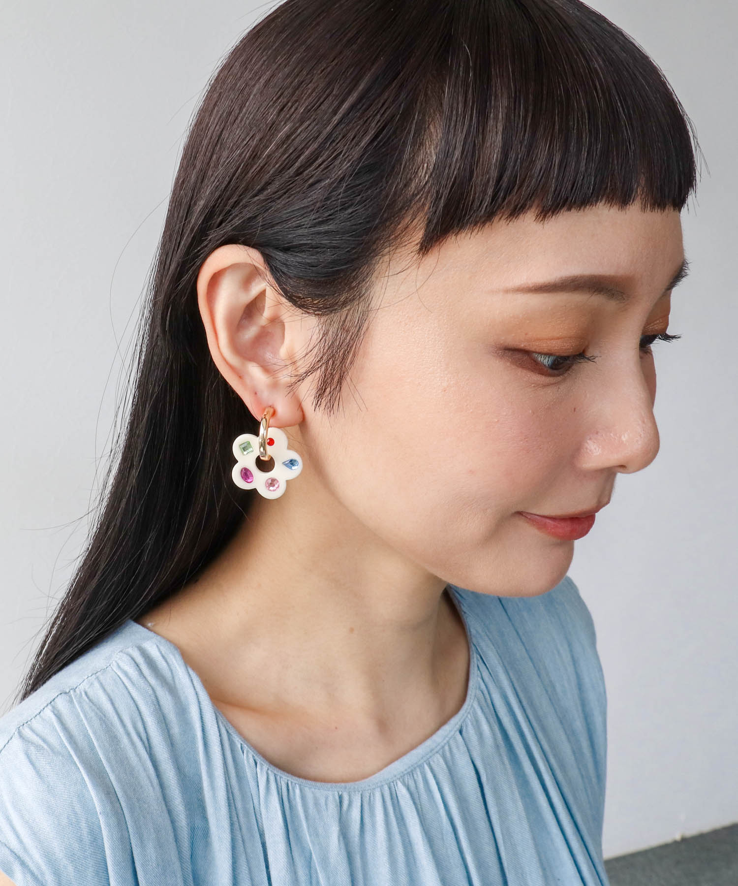 マルチビジュアクリルフラワーイヤリング