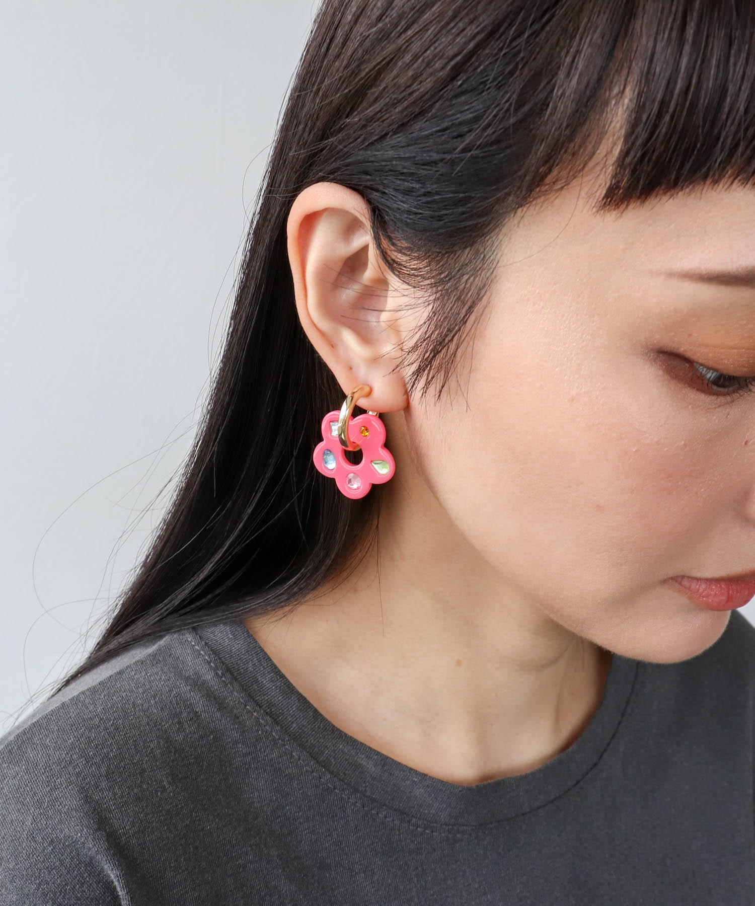 マルチビジュアクリルフラワーイヤリング