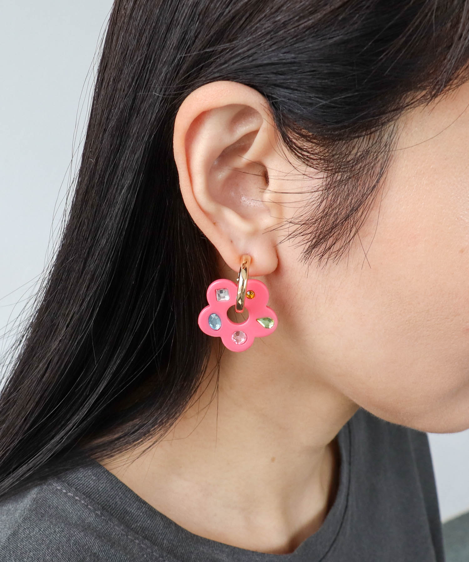 マルチビジュアクリルフラワーイヤリング