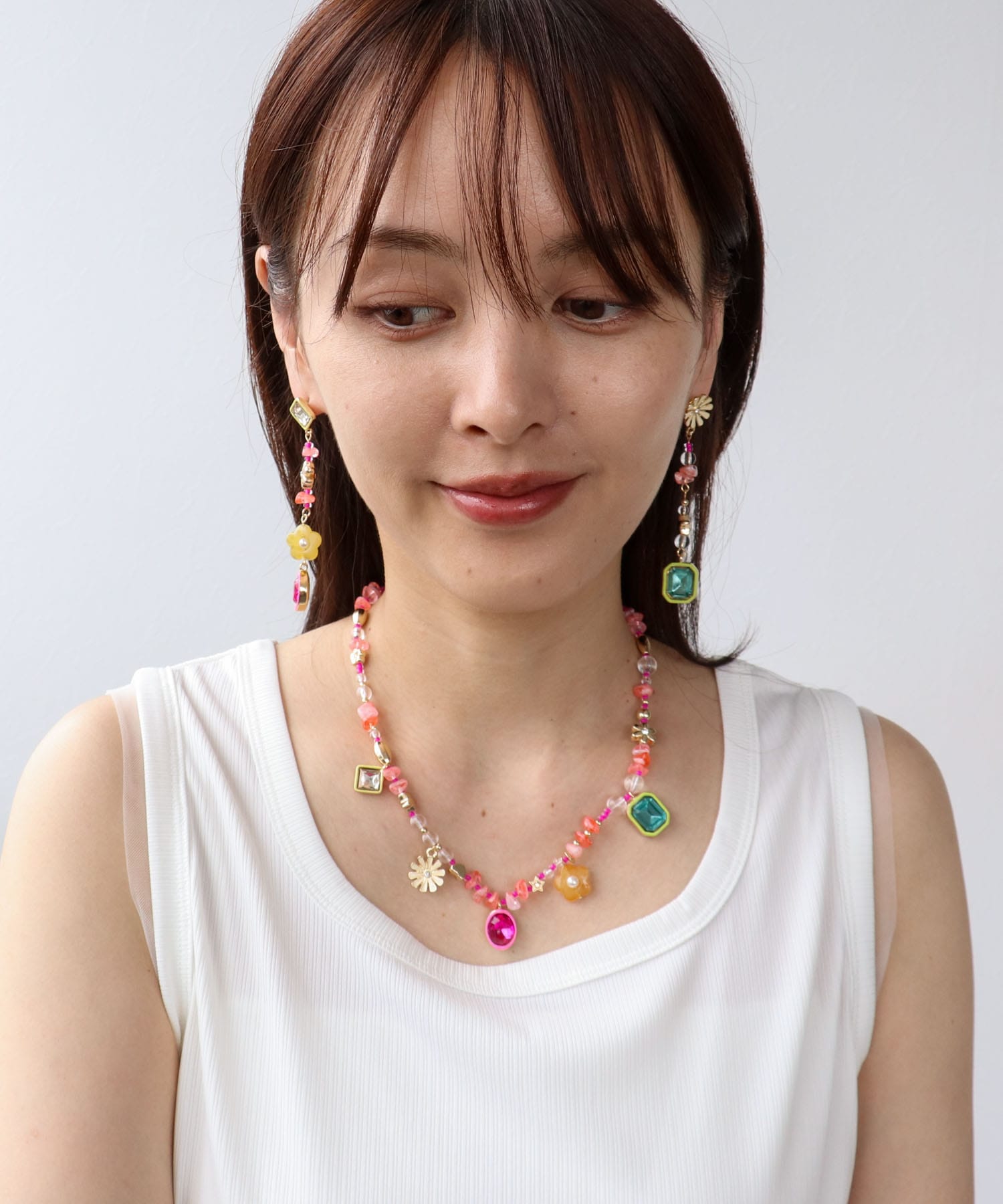ビジュチャームアシメピアス