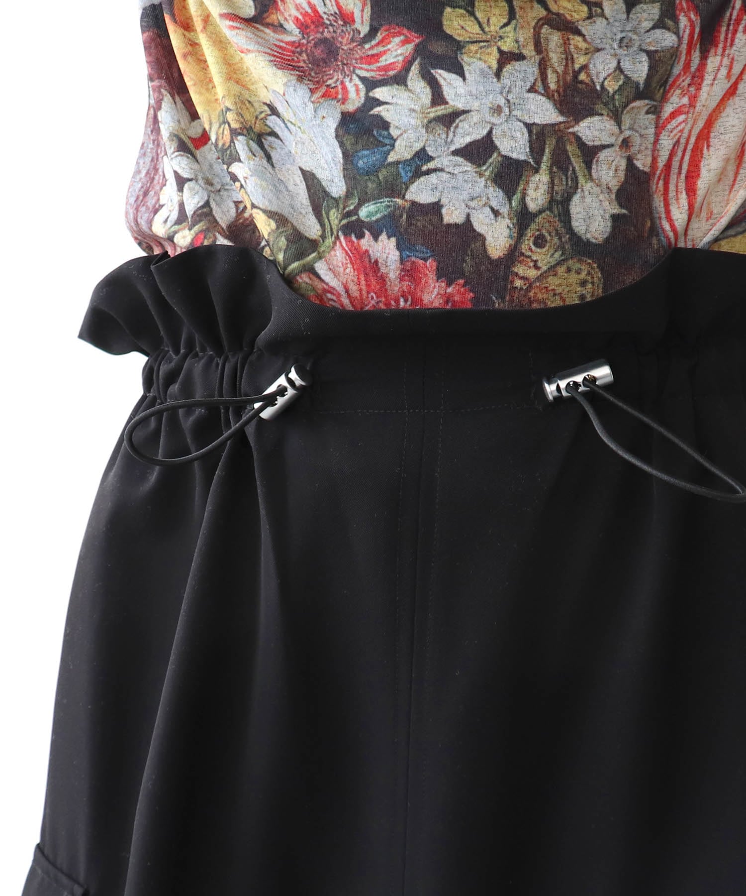 トラックスカート