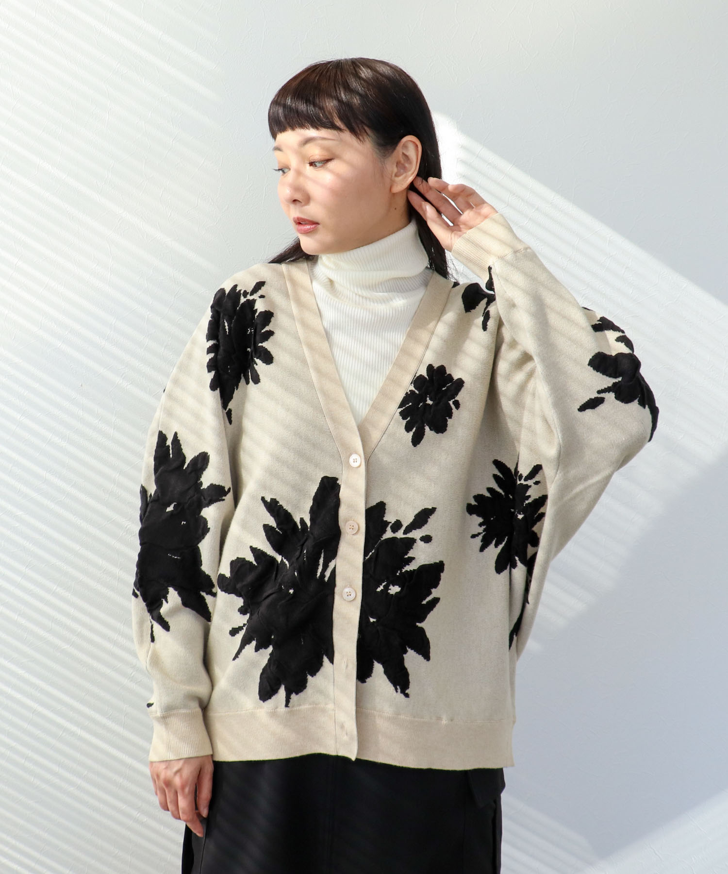 【NEWカラー登場】フラワージャガードドルマンカーディガン
