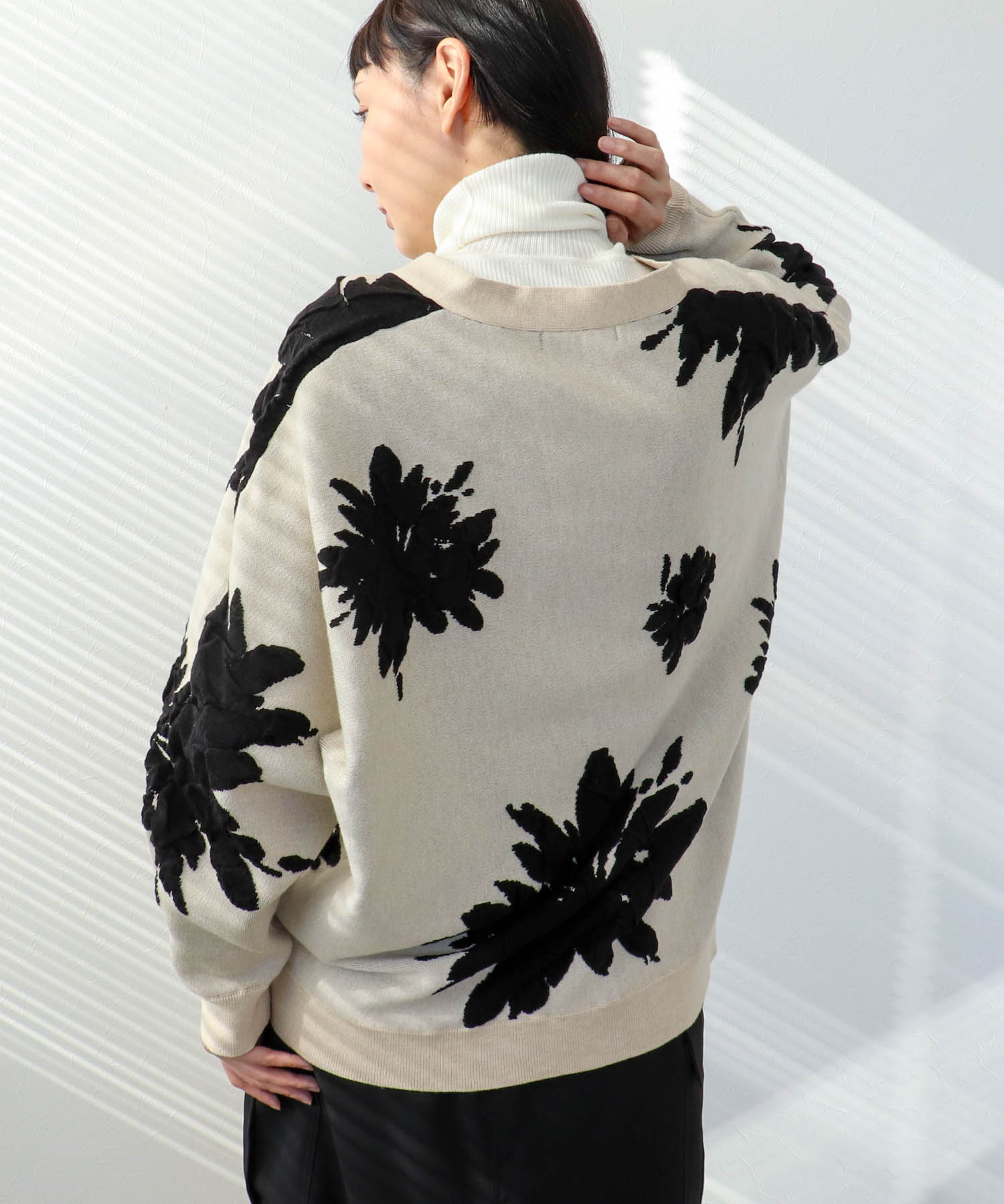 【NEWカラー登場】フラワージャガードドルマンカーディガン