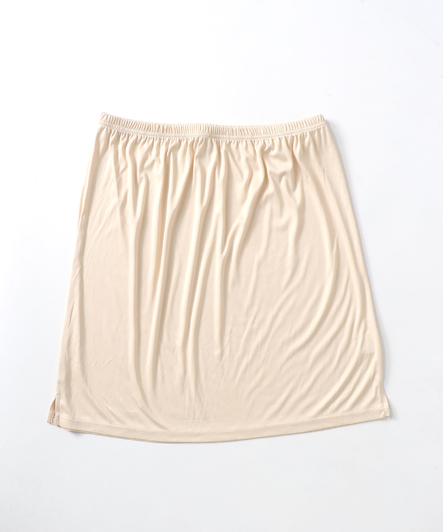 ギャザーニットワンピース