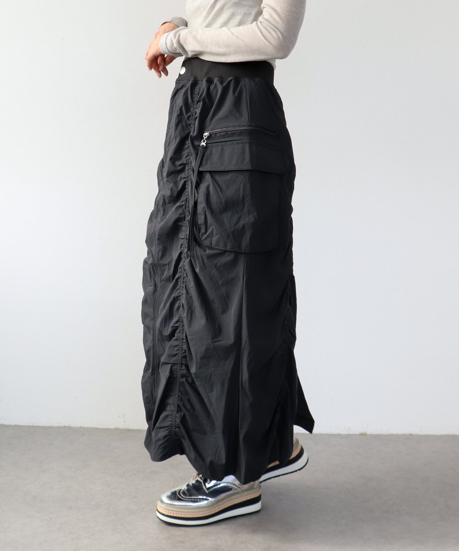 シャーリングミリタリースカート