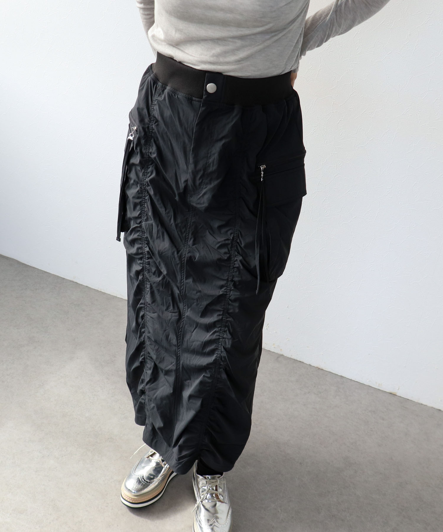 シャーリングミリタリースカート