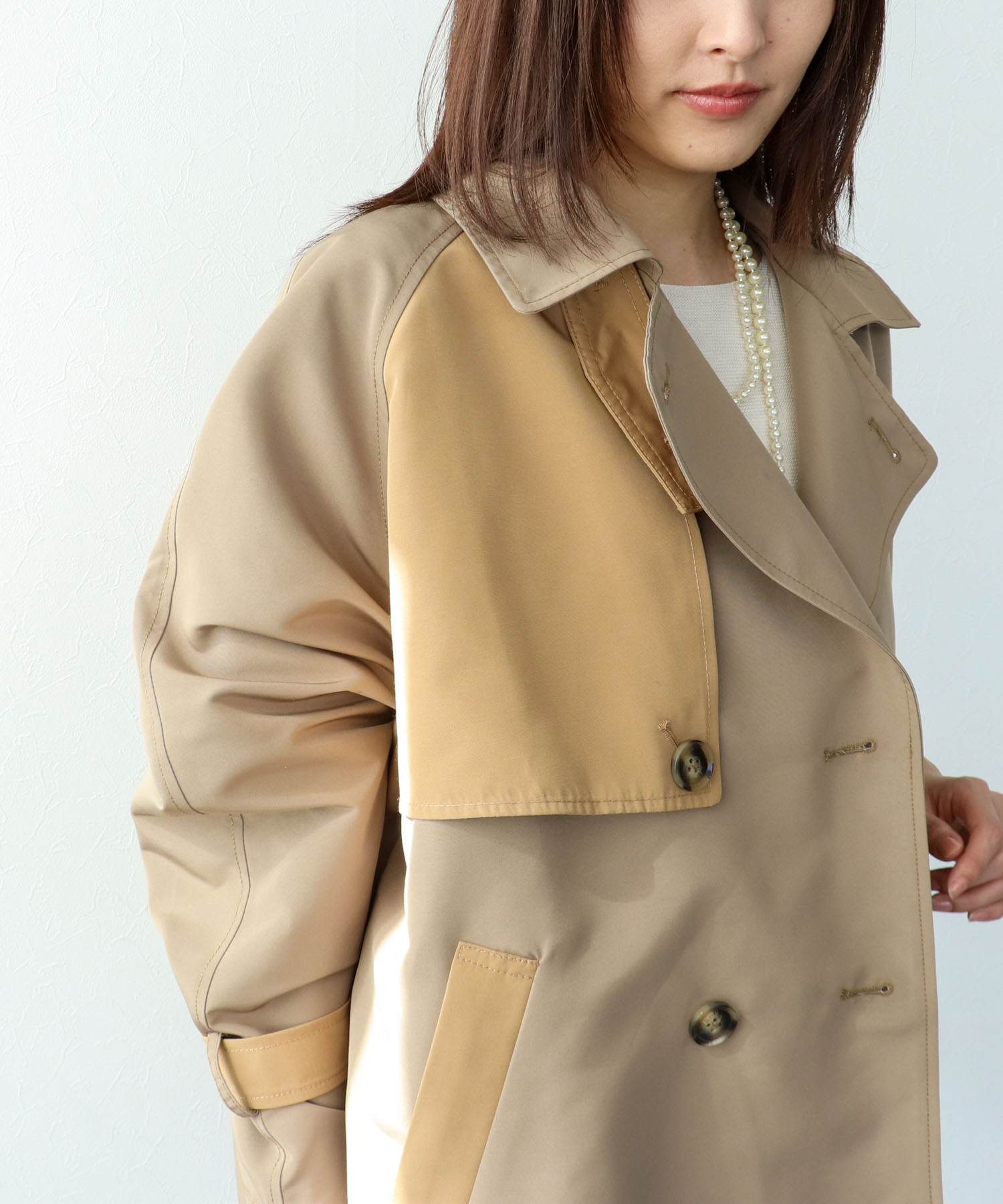 【2/26(木)12時予約開始】バイカラーショートトレンチコート