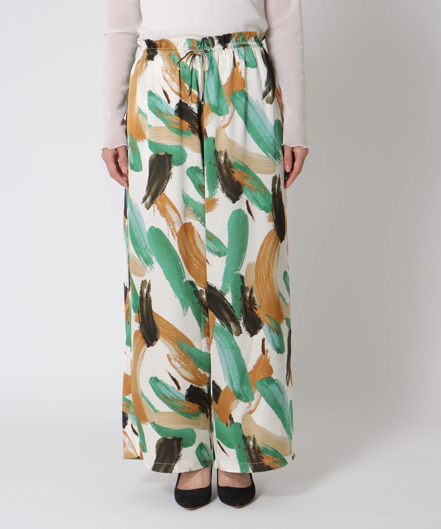 ペインティング柄リラックスパンツ