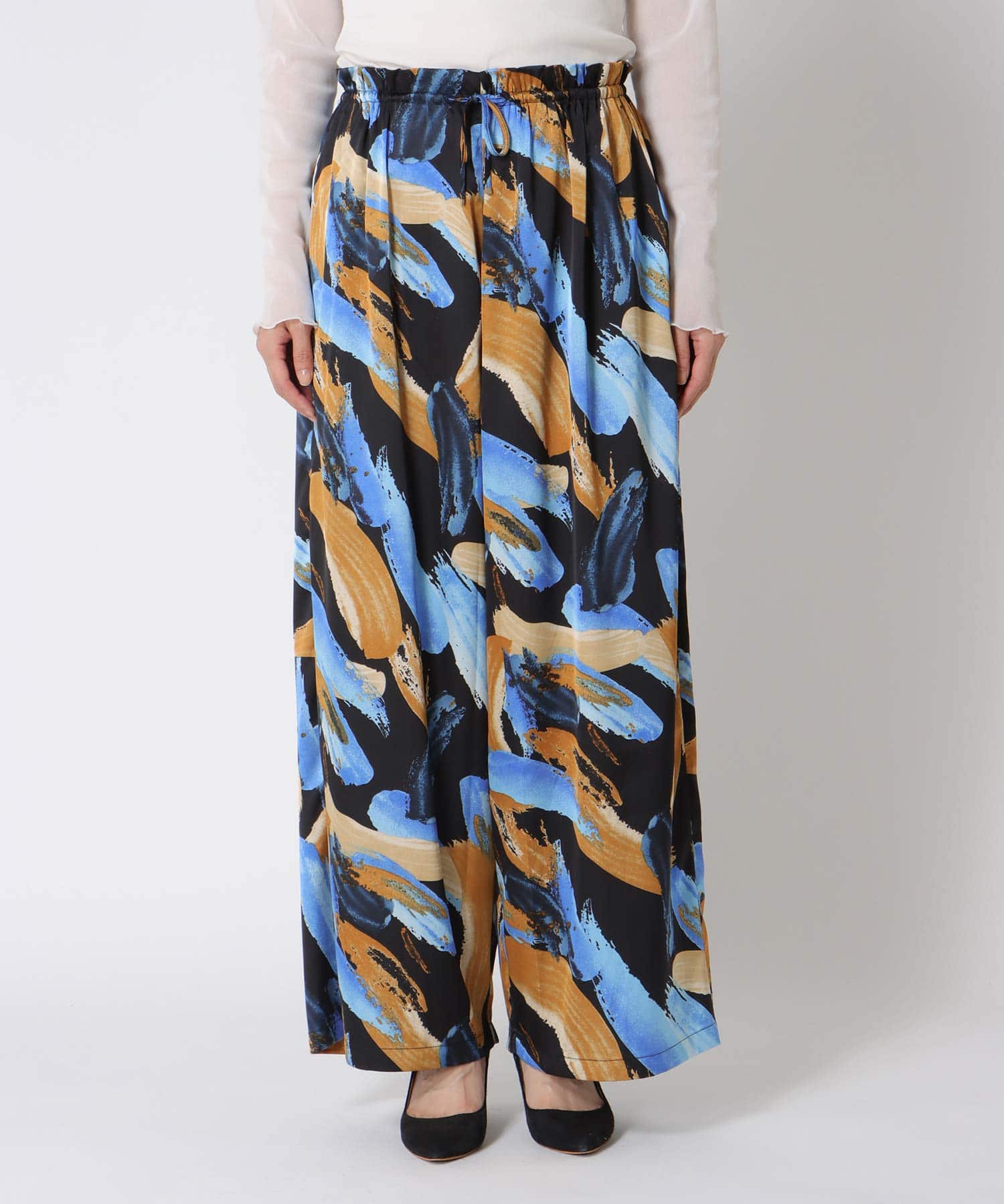 ペインティング柄リラックスパンツ