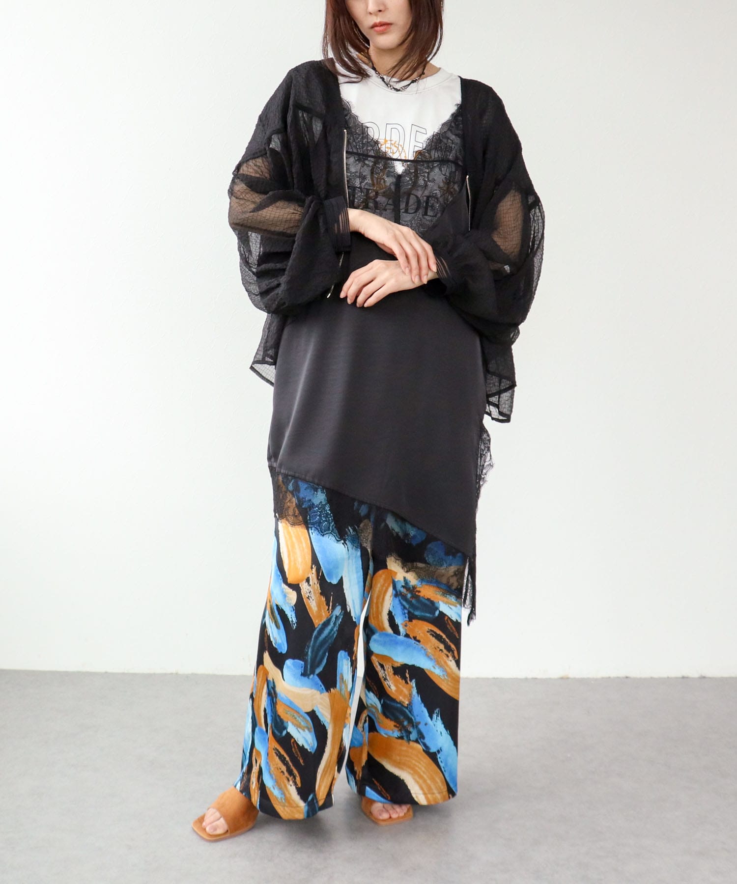 シアーギャザーZIPブルゾン