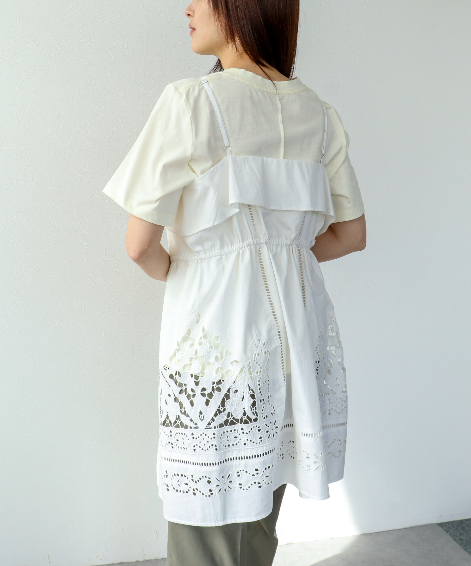 【2/26(木)12時予約開始】カットワーク刺繍キャミワンピース