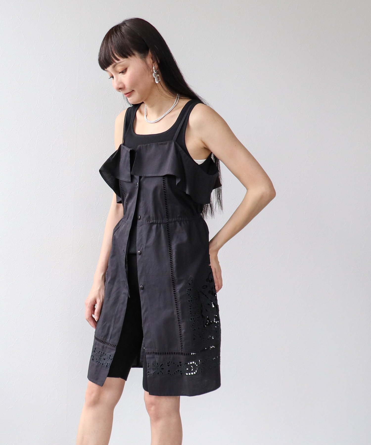 【2/26(木)12時予約開始】カットワーク刺繍キャミワンピース