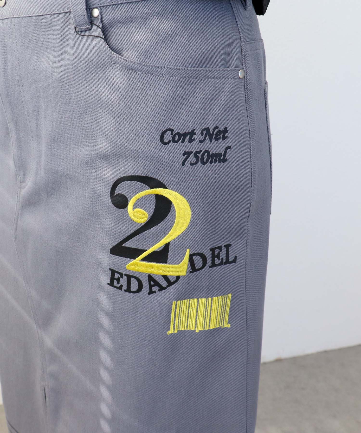 ウィスキープリント刺繍スカート