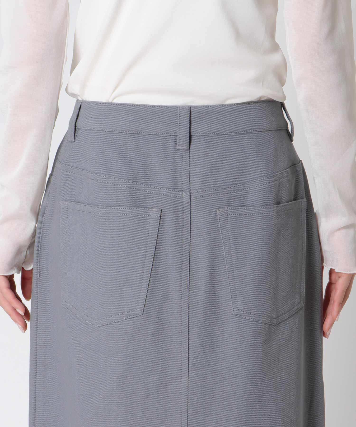 ウィスキープリント刺繍スカート