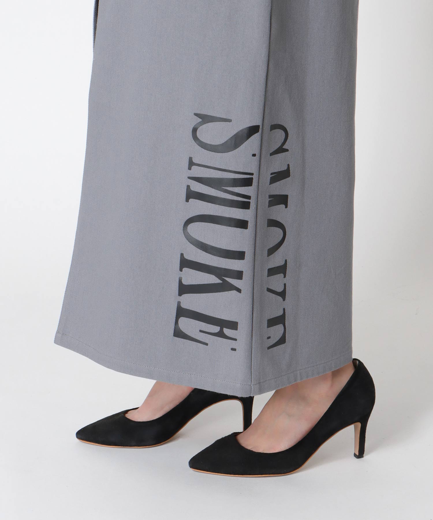 ウィスキープリント刺繍スカート