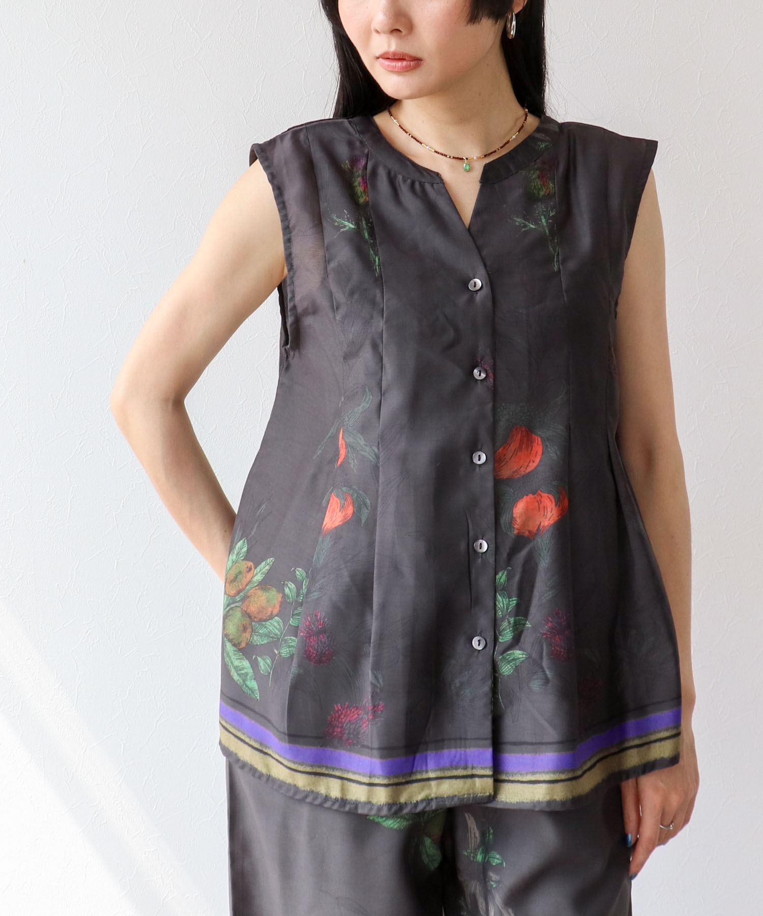 ≪4/16(木)予約開始≫ボタニカルプリントブラウス