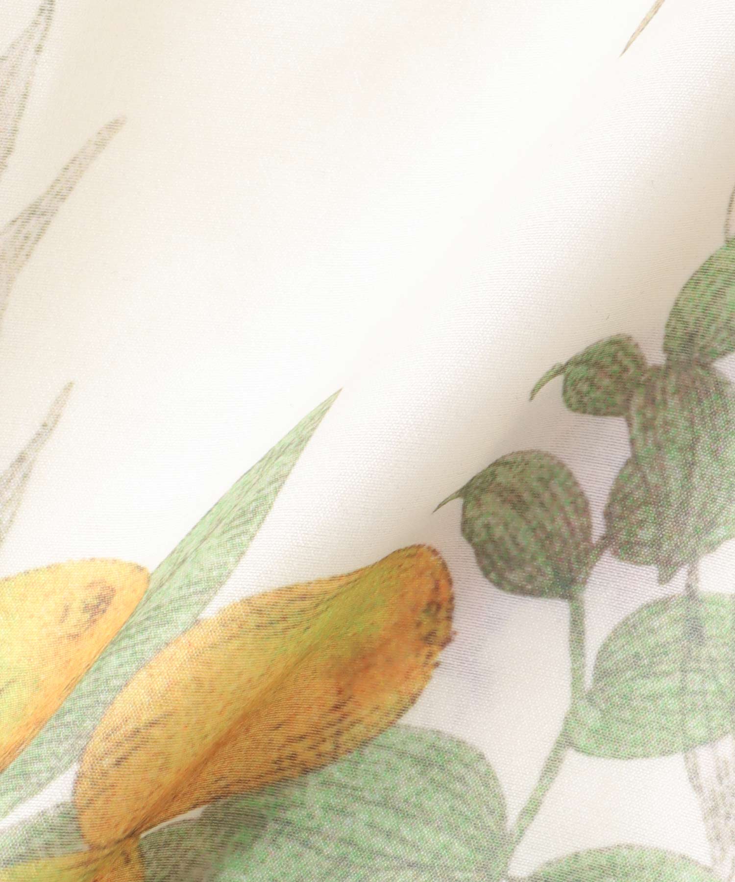 ≪4/16(木)予約開始≫ボタニカルプリントブラウス