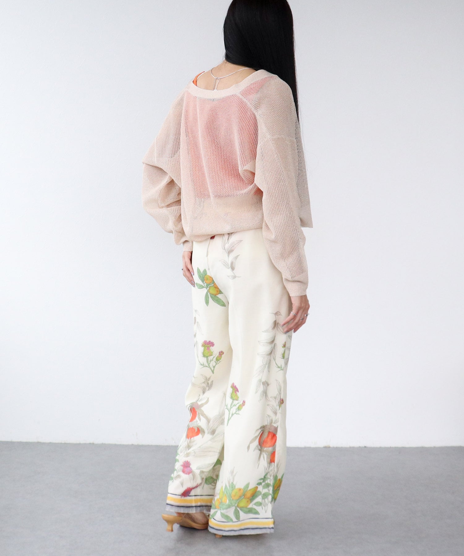 ≪4/16(木)予約開始≫ボタニカルプリントパンツ