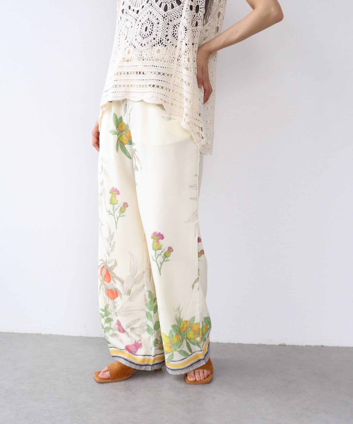 ≪4/16(木)予約開始≫ボタニカルプリントパンツ