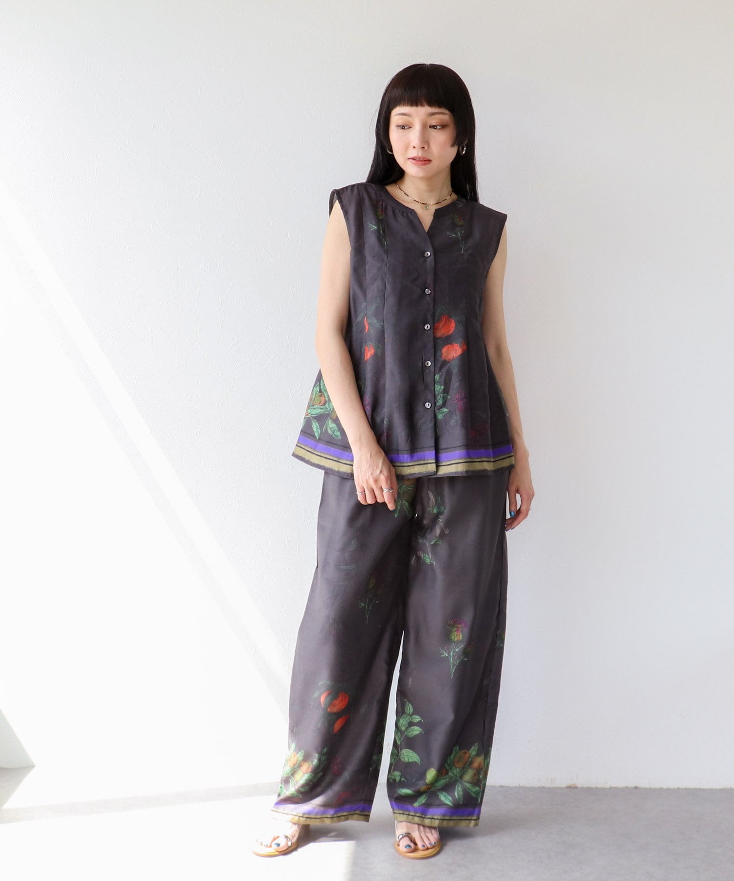 ≪4/16(木)予約開始≫ボタニカルプリントパンツ