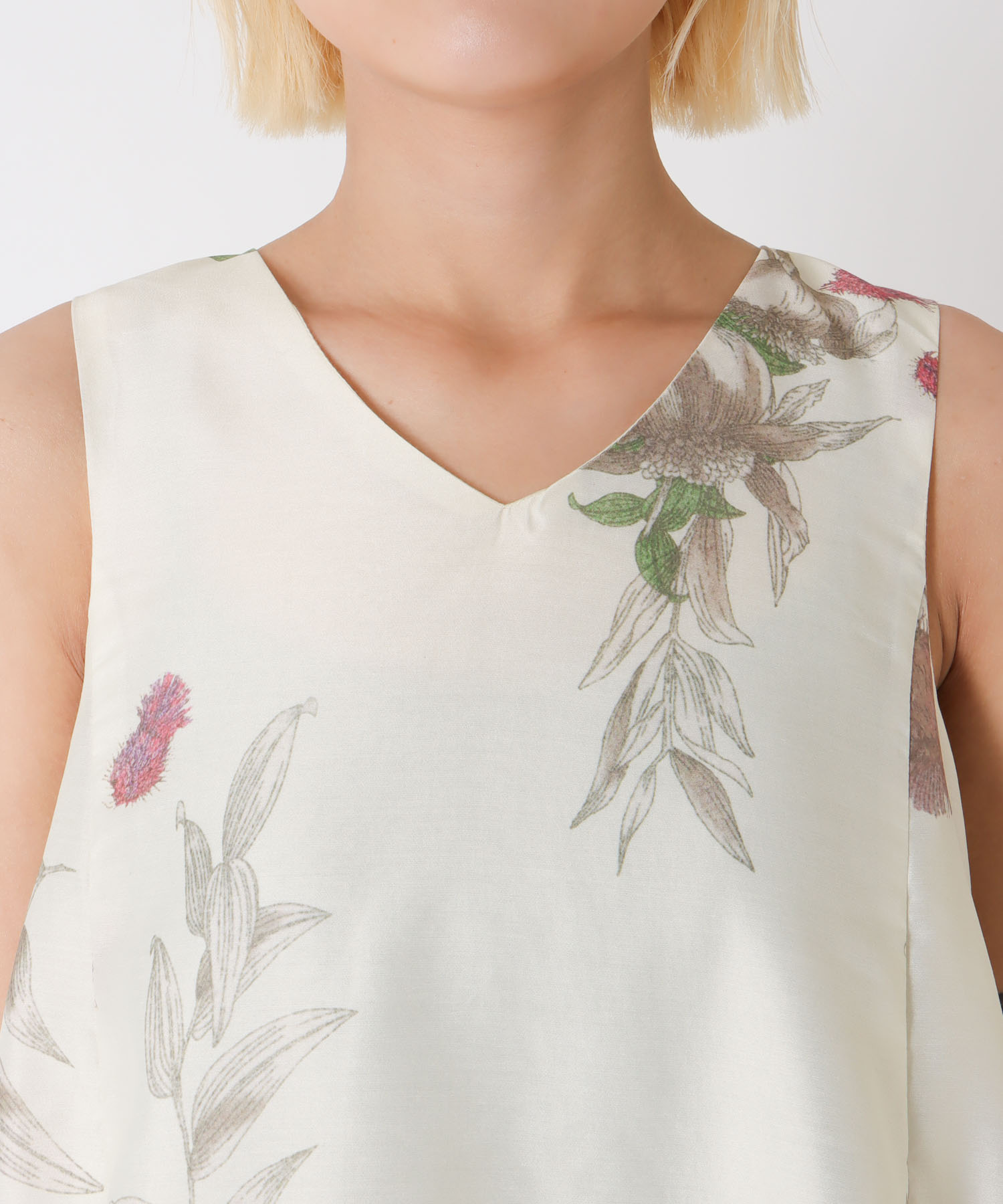 ≪4/16(木)予約開始≫ボタニカルプリントワンピース